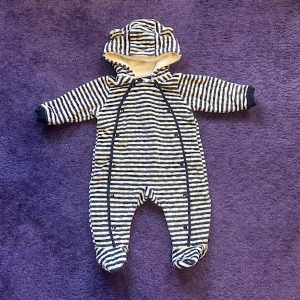 Nordstrom Baby striped hooded bunting with ears- 6 Months